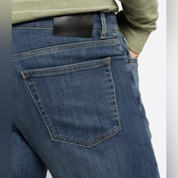 DL1961 Avery Relaxed Straight Fit Stretch Jeans - Size 40W x 30L - Picture 6 of 6